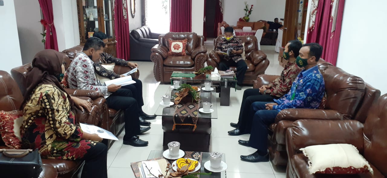 Kunjungan Silaturahmi PA Waikabubak ke Bupati Sumba Barat Daya