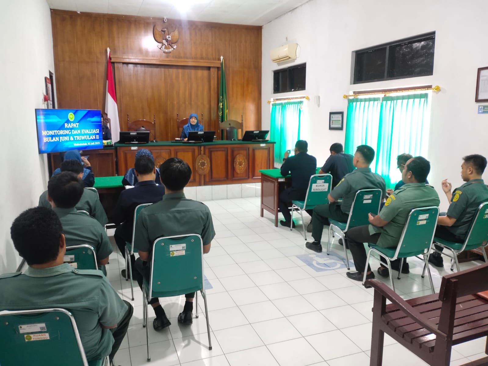 Rapat Monitoring dan Evaluasi Kinerja Bulan Juni dan Triwulan II Tahun 2025